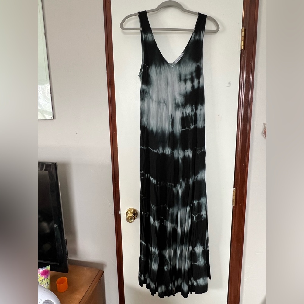 To the floor tie dye double V neck dress